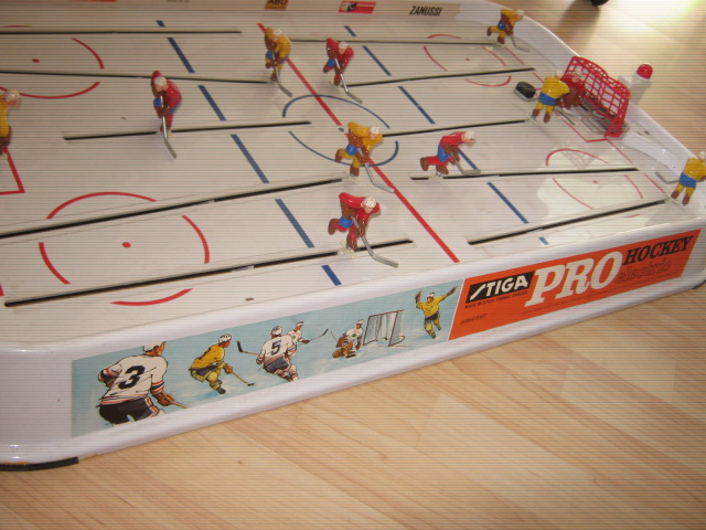 STIGA PRO ELECTRIC Table Hockey Game 1970s